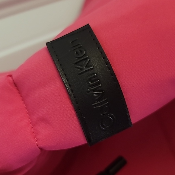 Calvin Klein Vibrant Pink Puffer Jacket - Picture 13 of 14
